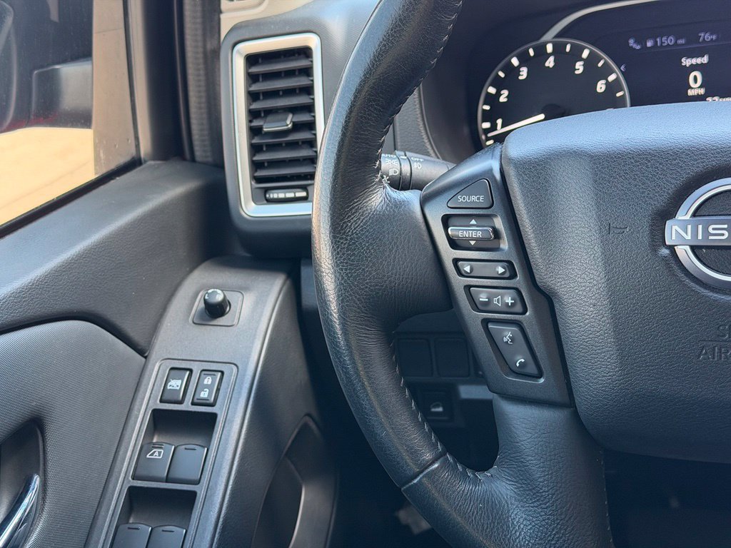 Used 2022 Nissan Frontier SV AWD/4WD image 12
