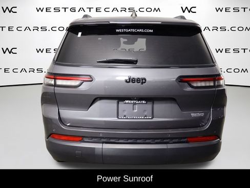 Used 2024 Jeep Grand Cherokee L Altitude RWD image 4