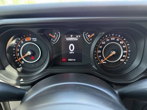 Used 2025 Jeep Wrangler Sport AWD/4WD image 16