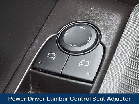 Used 2024 Chevrolet Colorado LT w/ LT Convenience Package II image 31