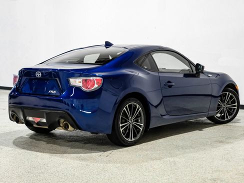Used 2015 Scion FR-S RWD image 6