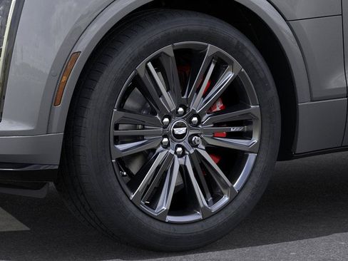 New 2026 Cadillac Lyriq V image 9