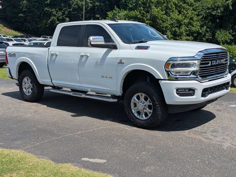 Used 2022 RAM 2500 Laramie AWD/4WD image 8