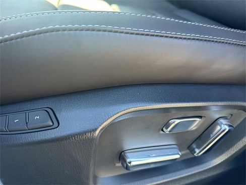 New 2025 MAZDA CX-5 Signature image 13