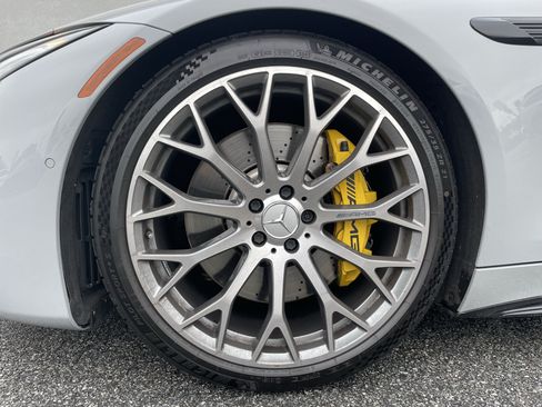 Used 2022 Mercedes-Benz SL 63 AMG 4MATIC image 9