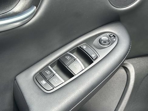 Certified 2025 INFINITI QX50 Pure AWD/4WD image 19