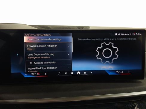 Used 2026 BMW X5 xDrive40i w/ Premium Package image 23