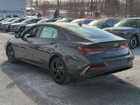 New 2026 Hyundai Elantra Sport FWD image 5