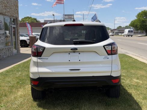 Used 2018 Ford Escape SE w/ SE Sport Appearance Package AWD/4WD image 6