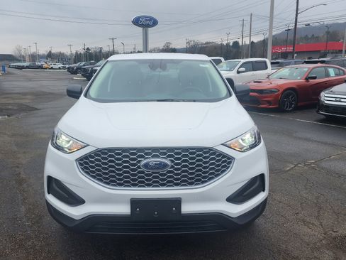 Used 2024 Ford Edge SE AWD/4WD image 2