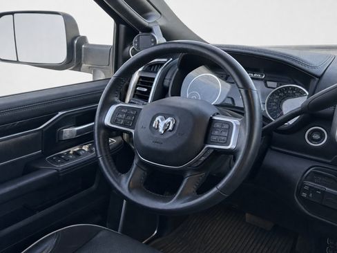 Used 2022 RAM 3500 Laramie AWD/4WD image 19
