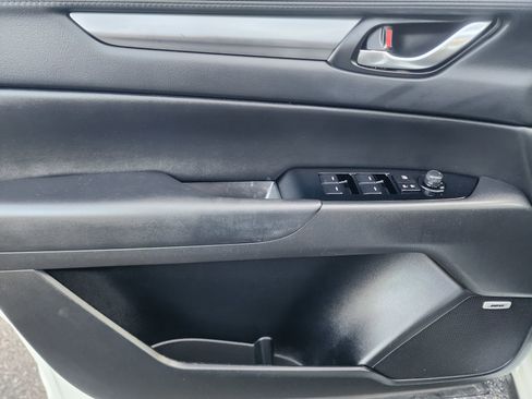 Used 2018 MAZDA CX-5 Touring w/ Preferred Equipment Package FWD image 25