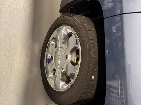 Used 2011 GMC Terrain SLT image 9