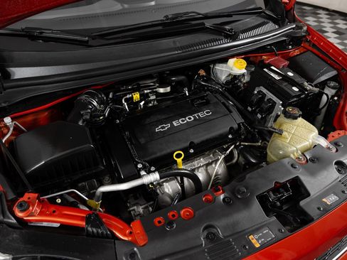 Used 2012 Chevrolet Sonic LT image 38