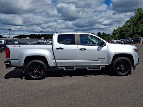 Used 2018 Chevrolet Colorado LT w/ Redline Special Edition AWD/4WD image 8