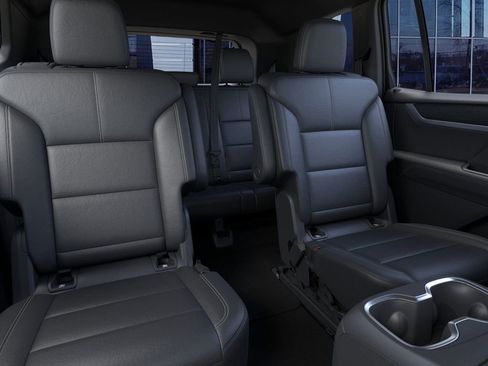 New 2026 GMC Acadia Elevation w/ Black Edition AWD/4WD image 17