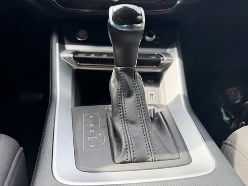 Used 2020 Audi Q3 2.0T Premium w/ Convenience Package image 18