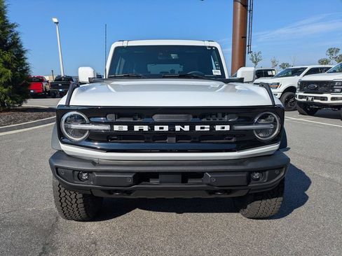 New 2026 Ford Bronco Outer Banks w/ Sasquatch Package AWD/4WD image 9