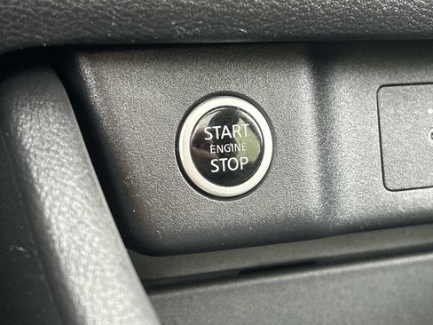 Certified 2023 Nissan Rogue SV w/ SV Premium B Package AWD/4WD image 24