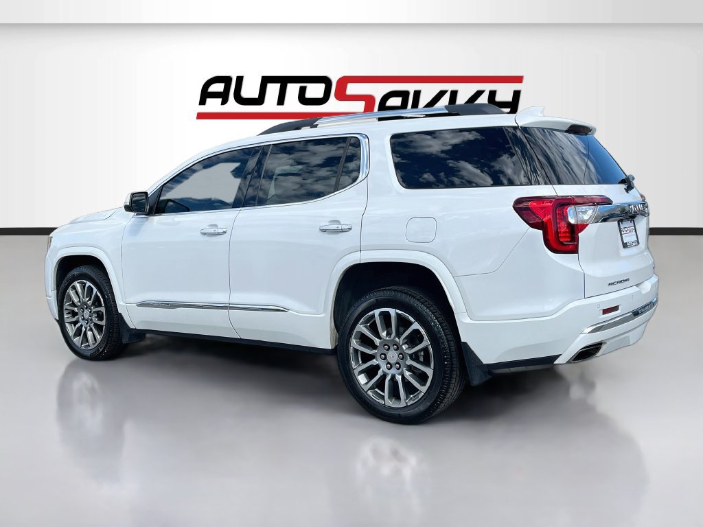 Used 2023 GMC Acadia Denali AWD/4WD image 5
