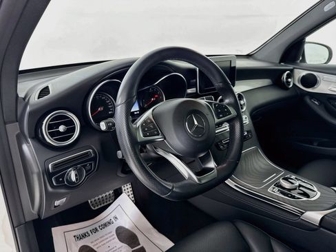 Certified 2019 Mercedes-Benz GLC 300 image 10