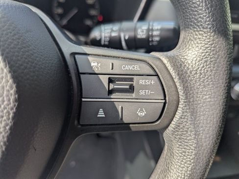 Used 2025 Honda CR-V EX image 15