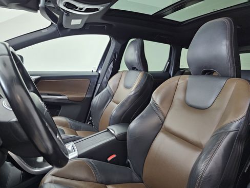 Used 2015 Volvo XC60 T5 image 8