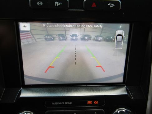 Used 2017 Ford F350 Lariat w/ Lariat Value Package AWD/4WD image 32
