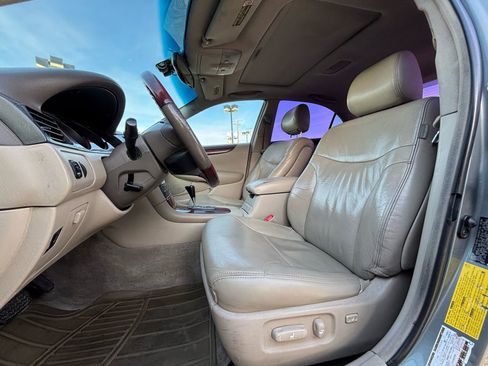 Used 2004 Lexus ES 330 image 10