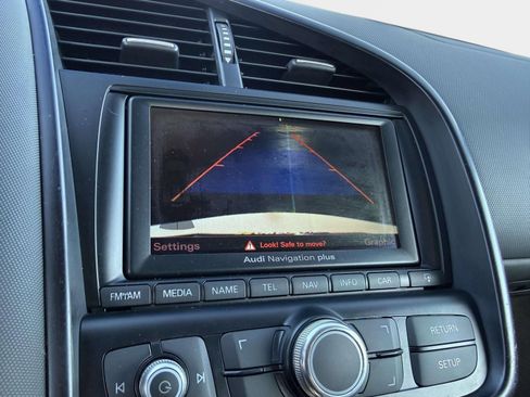 Used 2011 Audi R8 V8 image 41