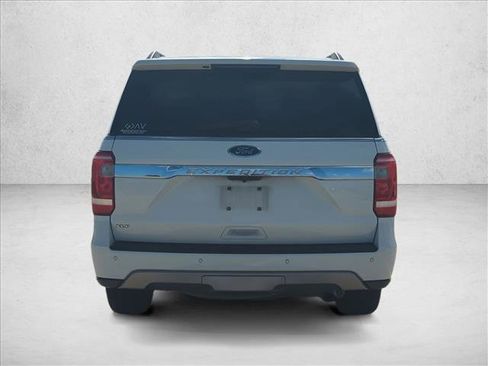 Used 2020 Ford Expedition XLT w/ Equipment Group 201A image 6