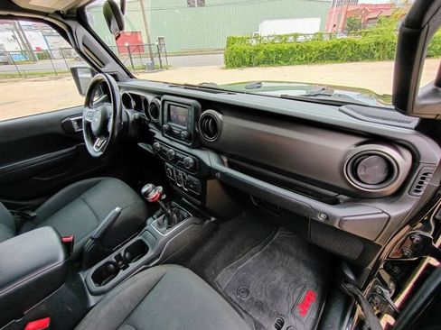 Used 2020 Jeep Gladiator Sport w/ Quick Order Package 23S AWD/4WD image 44