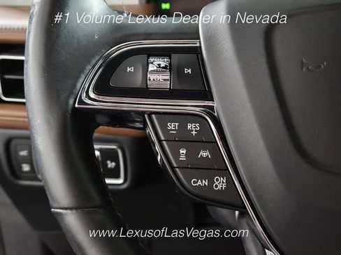 Used 2023 Lincoln Nautilus Reserve FWD image 32