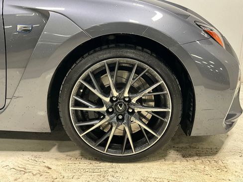 Used 2017 Lexus RC F image 9