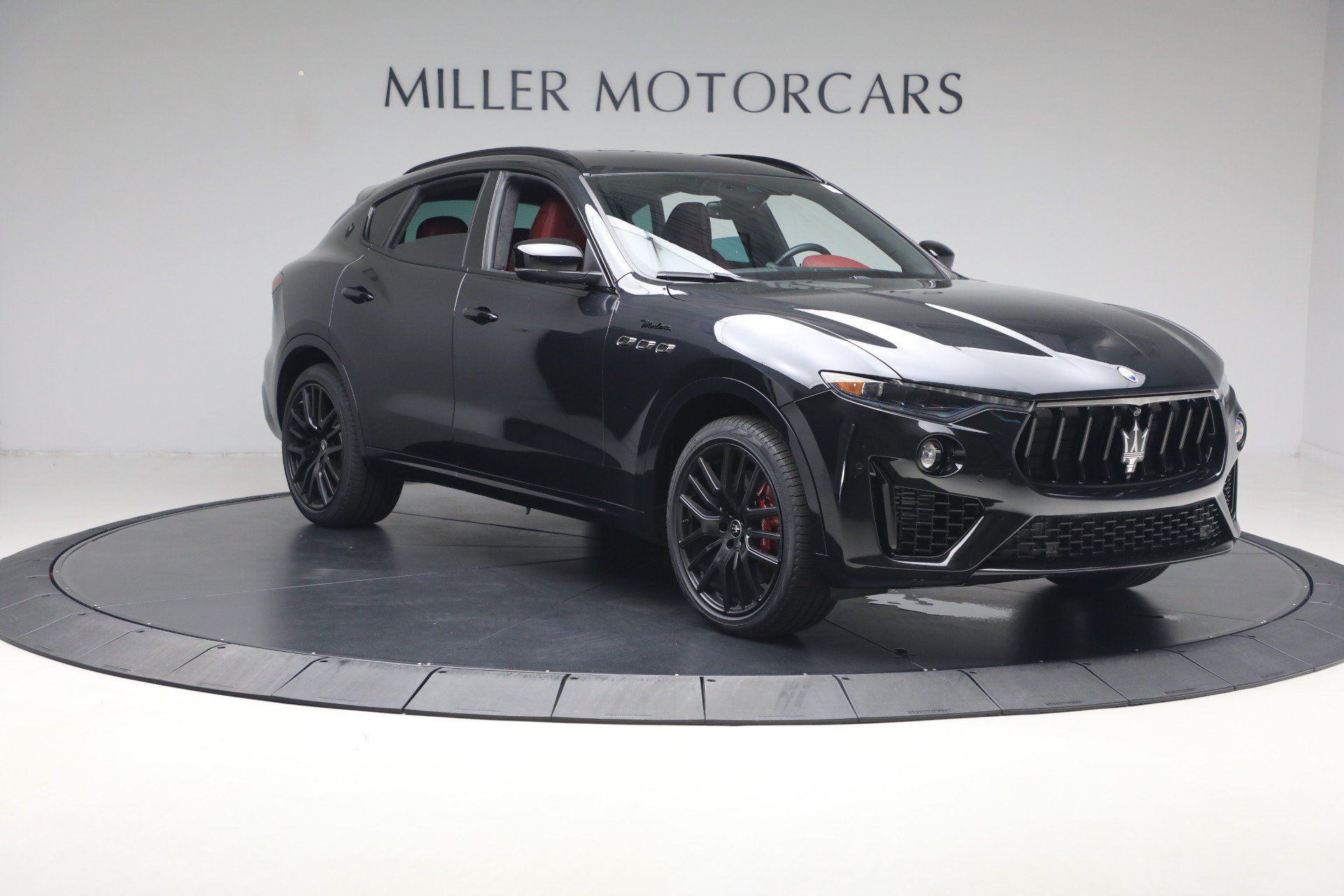 Certified 2022 Maserati Levante Modena AWD/4WD image 11