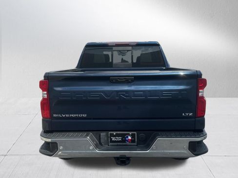 Used 2022 Chevrolet Silverado 1500 LTZ w/ LTZ Convenience Package II image 7