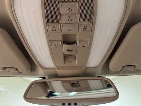Used 2016 Mercedes-Benz E 350 4MATIC Wagon image 17