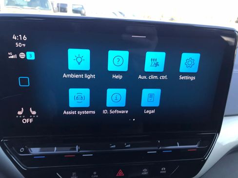 Used 2023 Volkswagen ID.4 Pro S Plus image 24