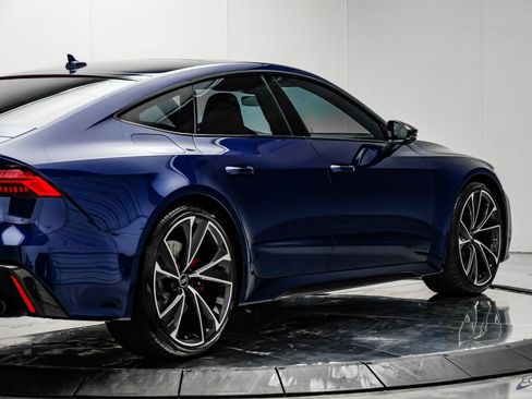 Used 2021 Audi RS 7 Sportback w/ Carbon Optic Package AWD/4WD image 19