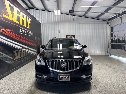 Used 2017 Buick Enclave Leather FWD image 31