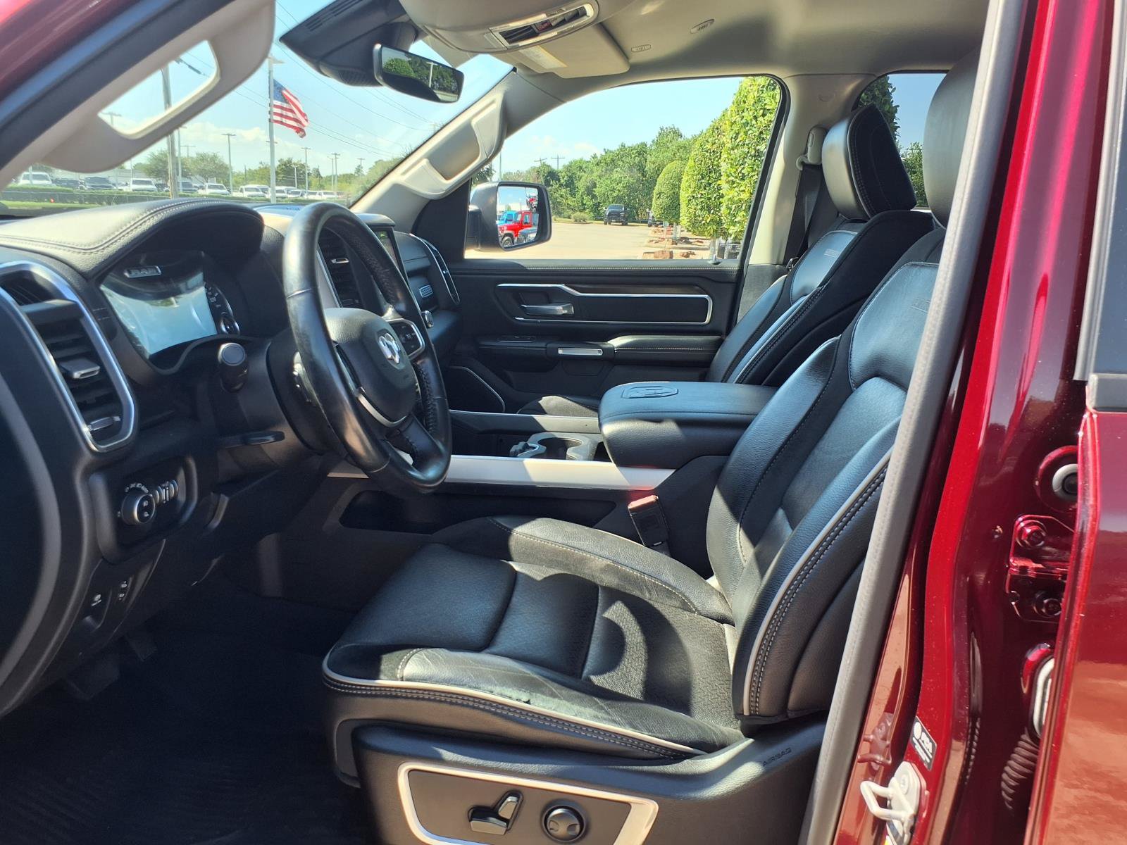 Used 2022 RAM 1500 Laramie RWD image 13