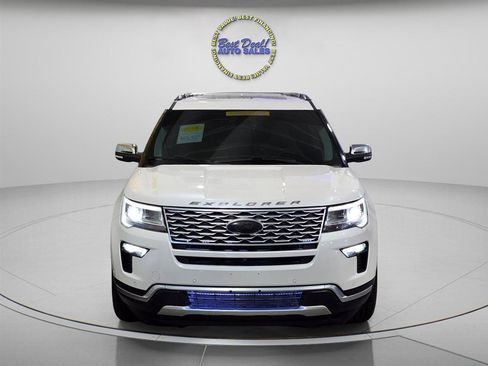 Used 2018 Ford Explorer Platinum AWD/4WD image 9