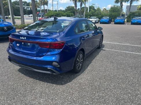 Used 2023 Kia Forte LXS w/ LXS Technology Package FWD image 11
