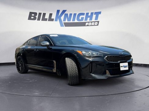 Used 2019 Kia Stinger GT1 AWD/4WD image 7