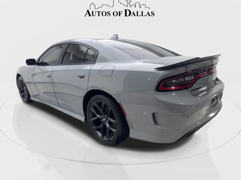 Used 2022 Dodge Charger R/T w/ Blacktop Package image 9