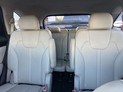Used 2023 Kia Sorento X-Line EX image 25