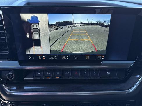 Used 2026 Chevrolet Silverado 1500 LTZ image 18