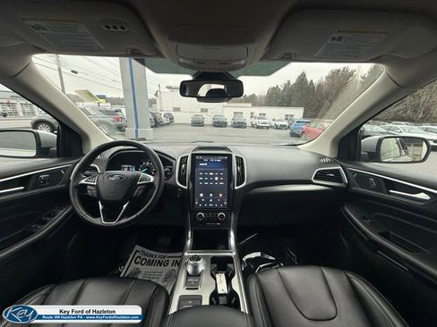 Certified 2022 Ford Edge Titanium image 26