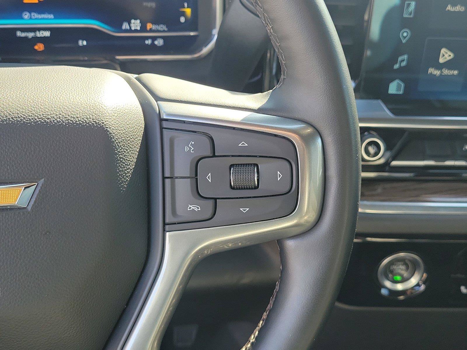 Used 2023 Chevrolet Silverado 1500 LT AWD/4WD image 23