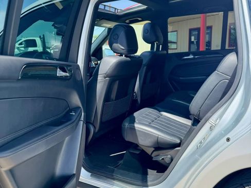 Used 2017 Mercedes-Benz GLS 450 4MATIC w/ Premium Package image 10